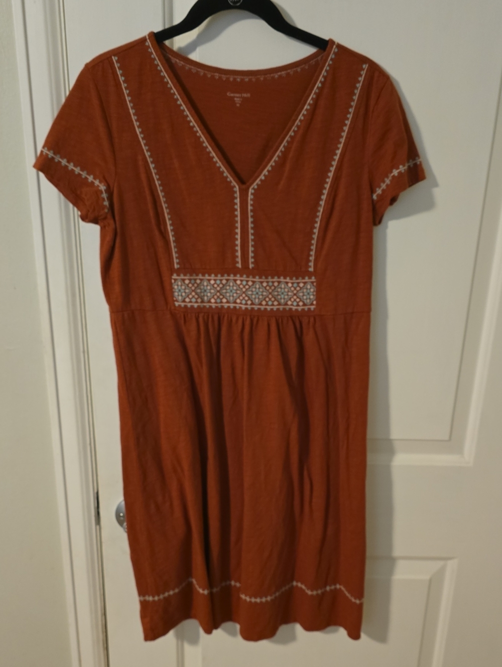Terracotta Embroidered V-Neck Women’s Dress